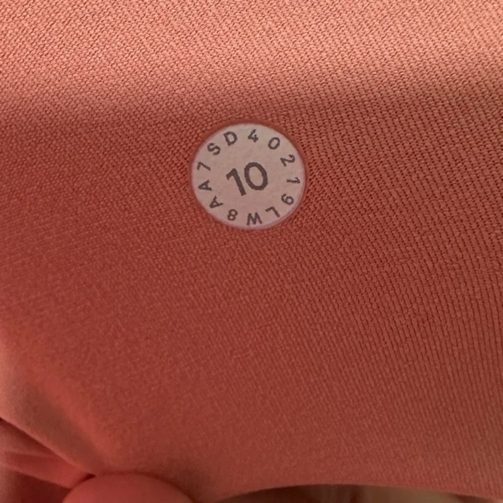 lululemon athletica flattering lululemon